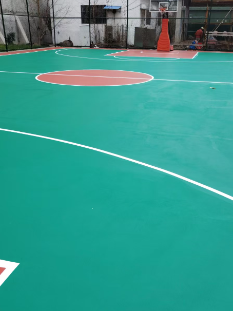 三穗 球场长期使用易出现地面开裂